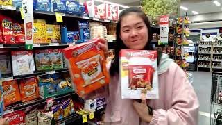 girl-in-supermarket-colin-austin-gbiota