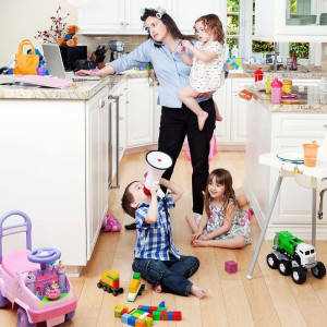 mum-taking-care-of-kids-colin-austin-gbiota